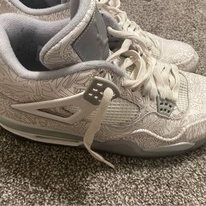 Nike Air Jordans 4’s